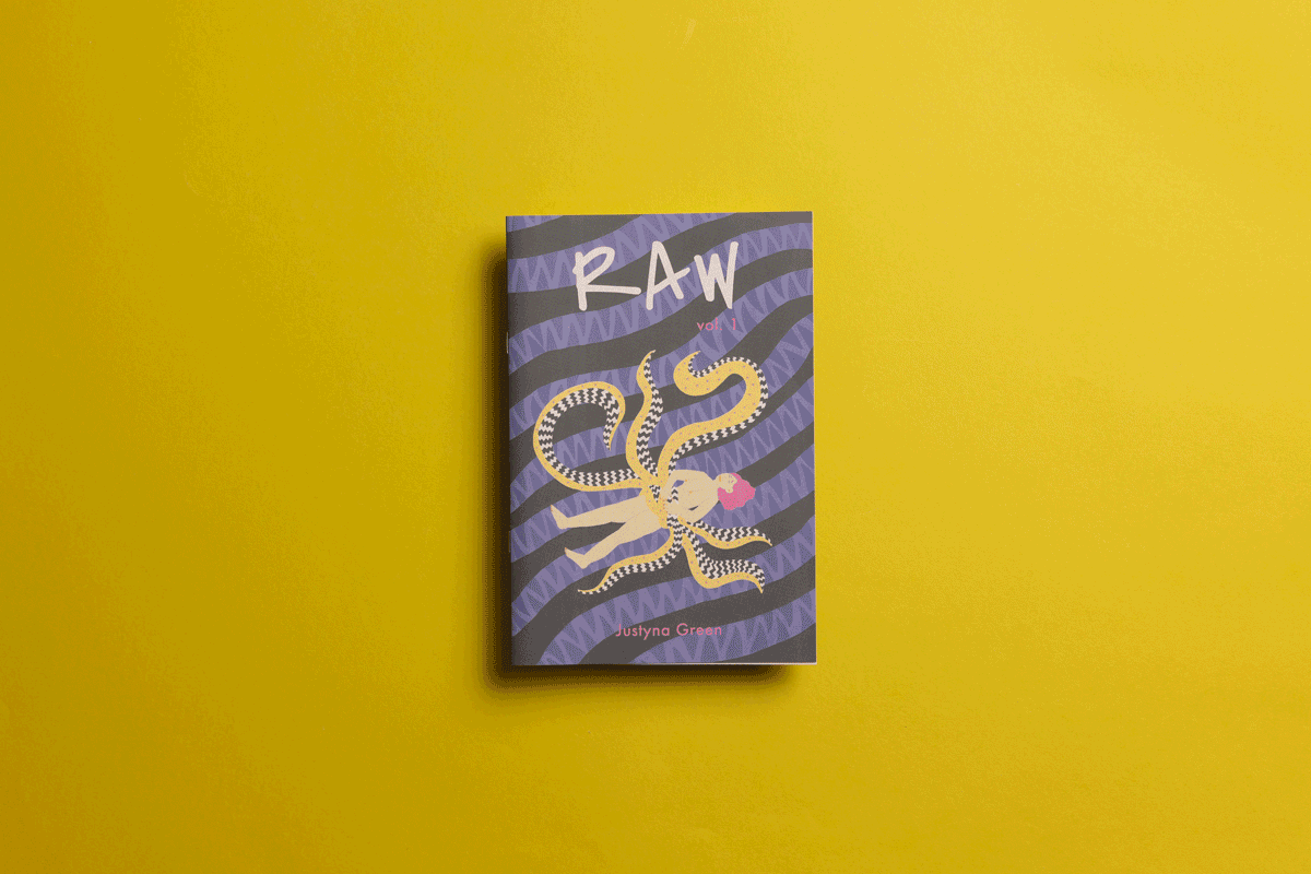 RAW, an endometriosis comic by Justyna Green printed on mini zines by Newspaper Club